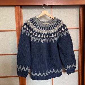 Vintage Hand Knit Fair Isle Wool Sweater Blue Large